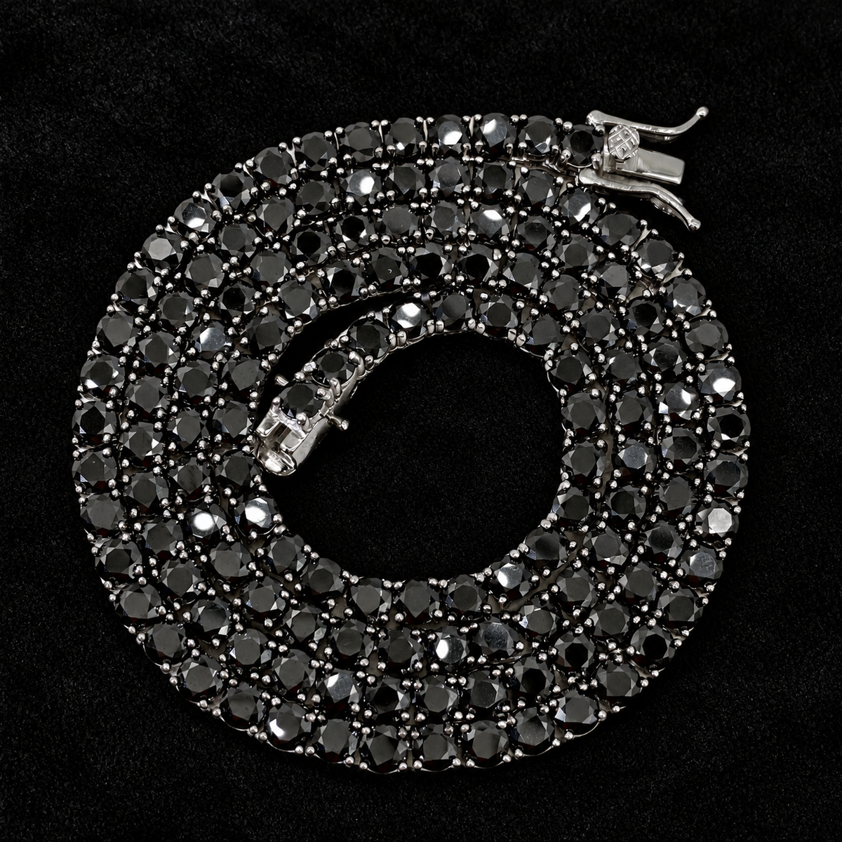 5MM Black Moissanite Tennis Chain – S925 Silver, Chain & Bracelet on black background