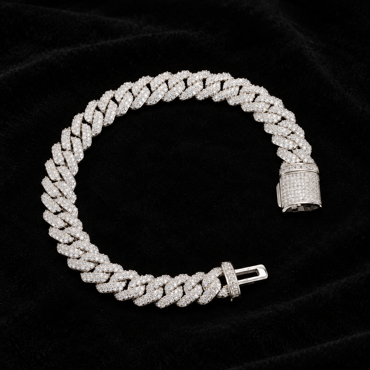 10mm Prong Cuban Bracelet on black velvet