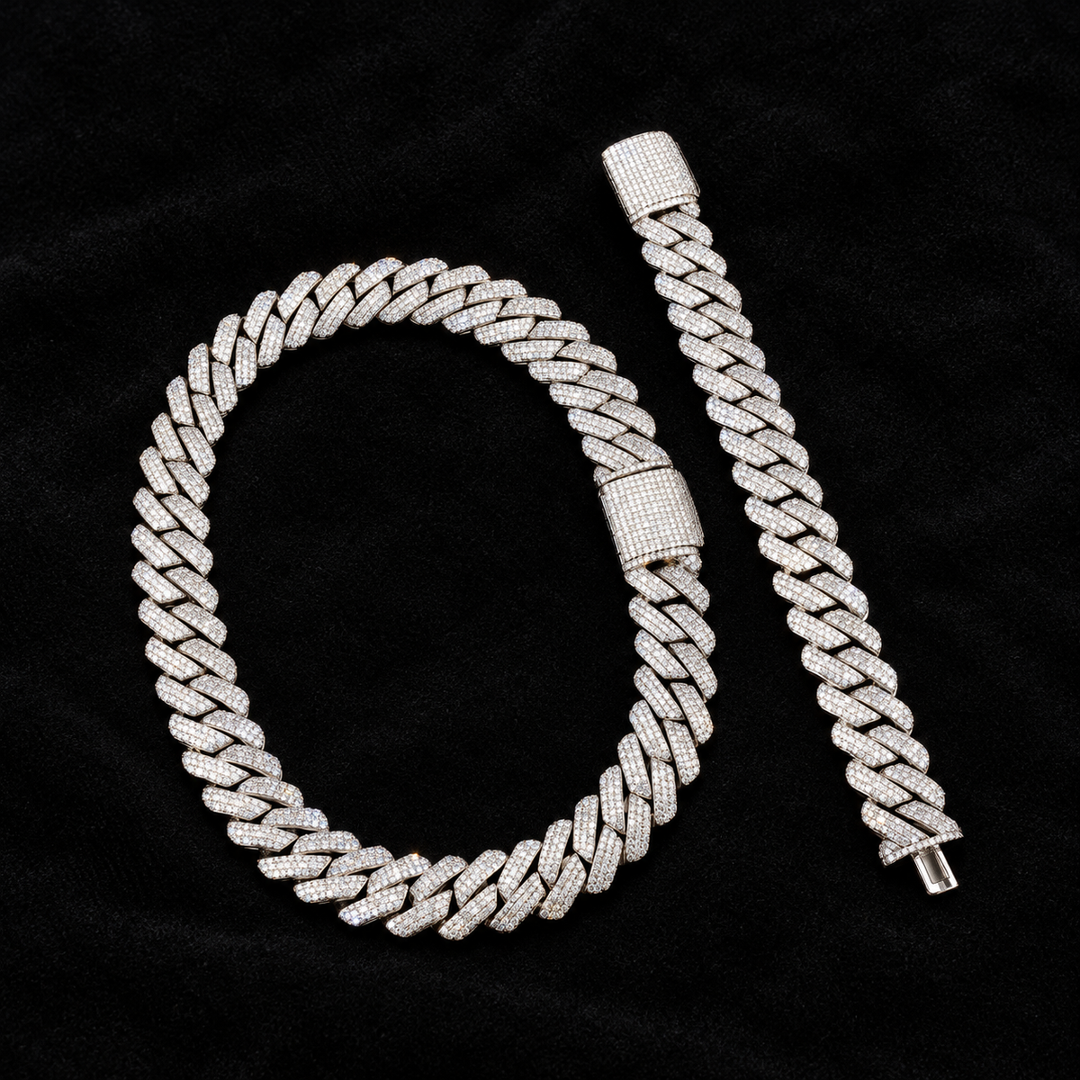 19mm Prong Cuban Bracelet on black velvet