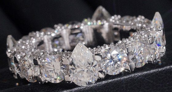 Color-Accent Moissanite Band — photo 2