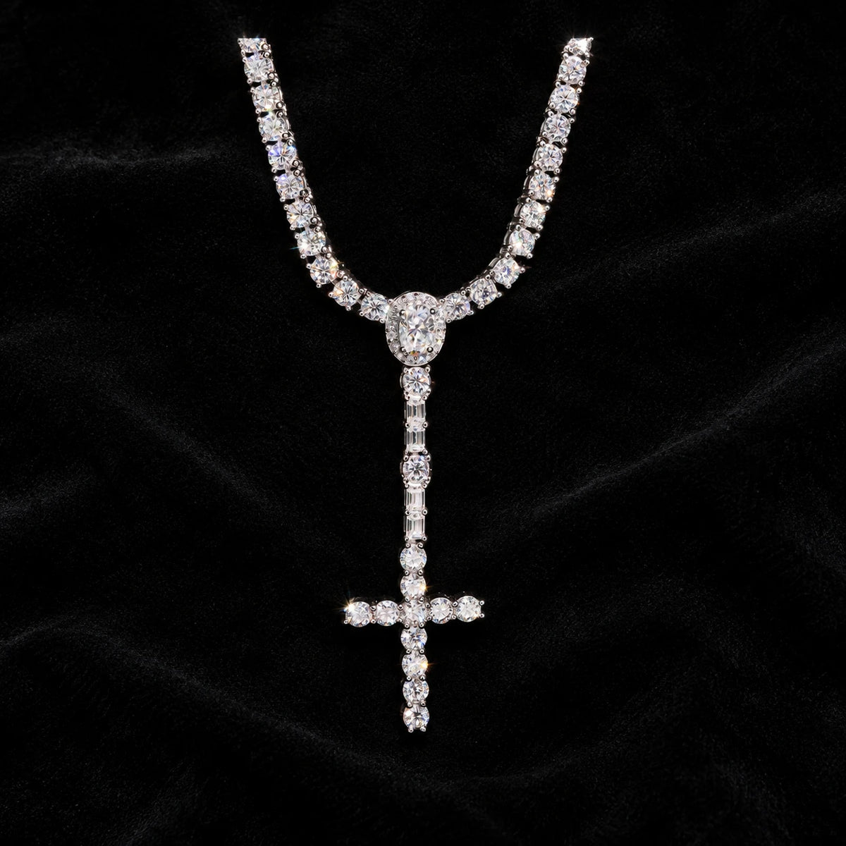 3mm Tennis Cross Y Chain on a black background