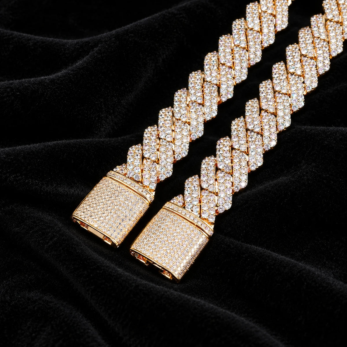 19mm Prong Cuban Bracelet — original finish on black velvet with moissanite fire
