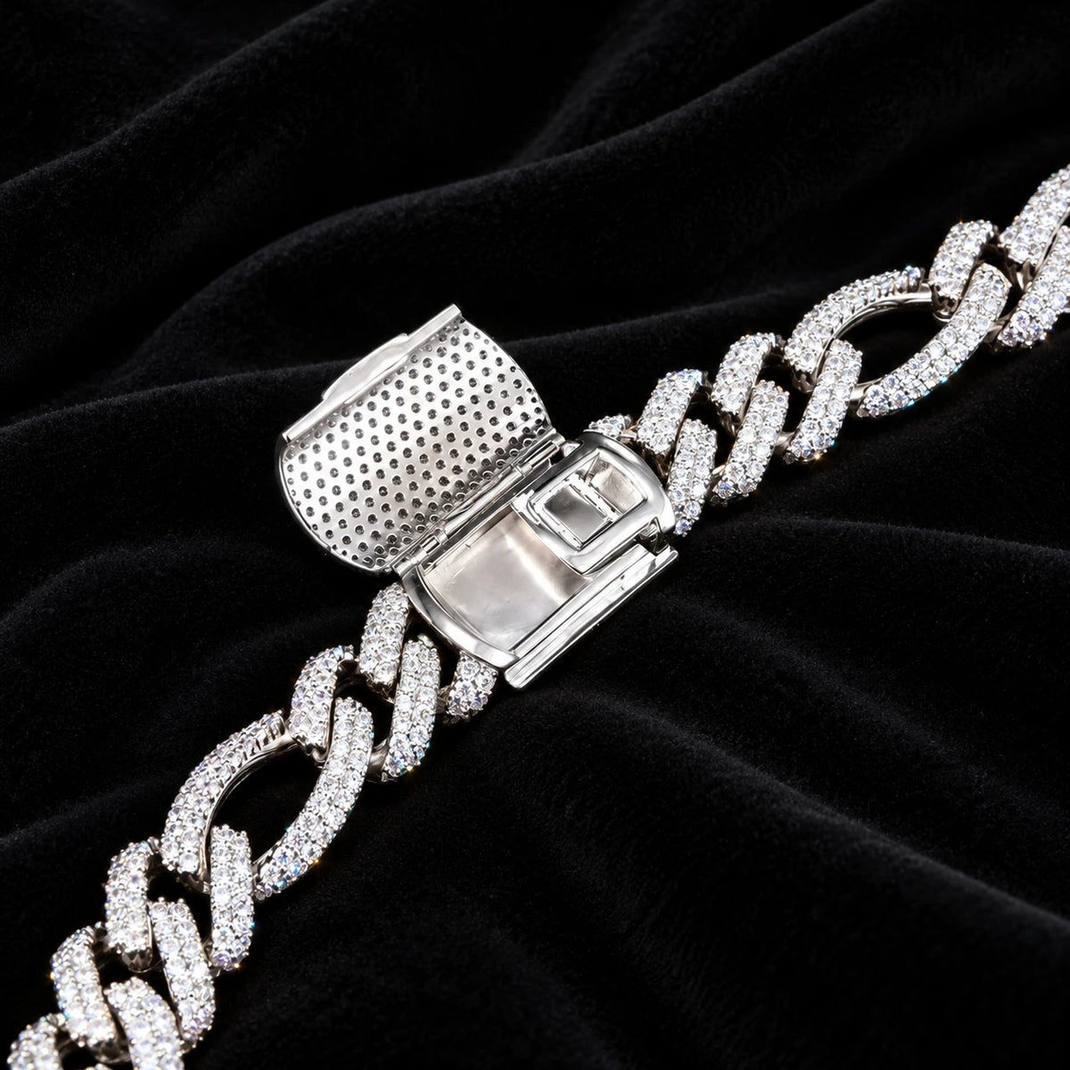 18mm Figaro Chain — original finish on black velvet with moissanite fire
