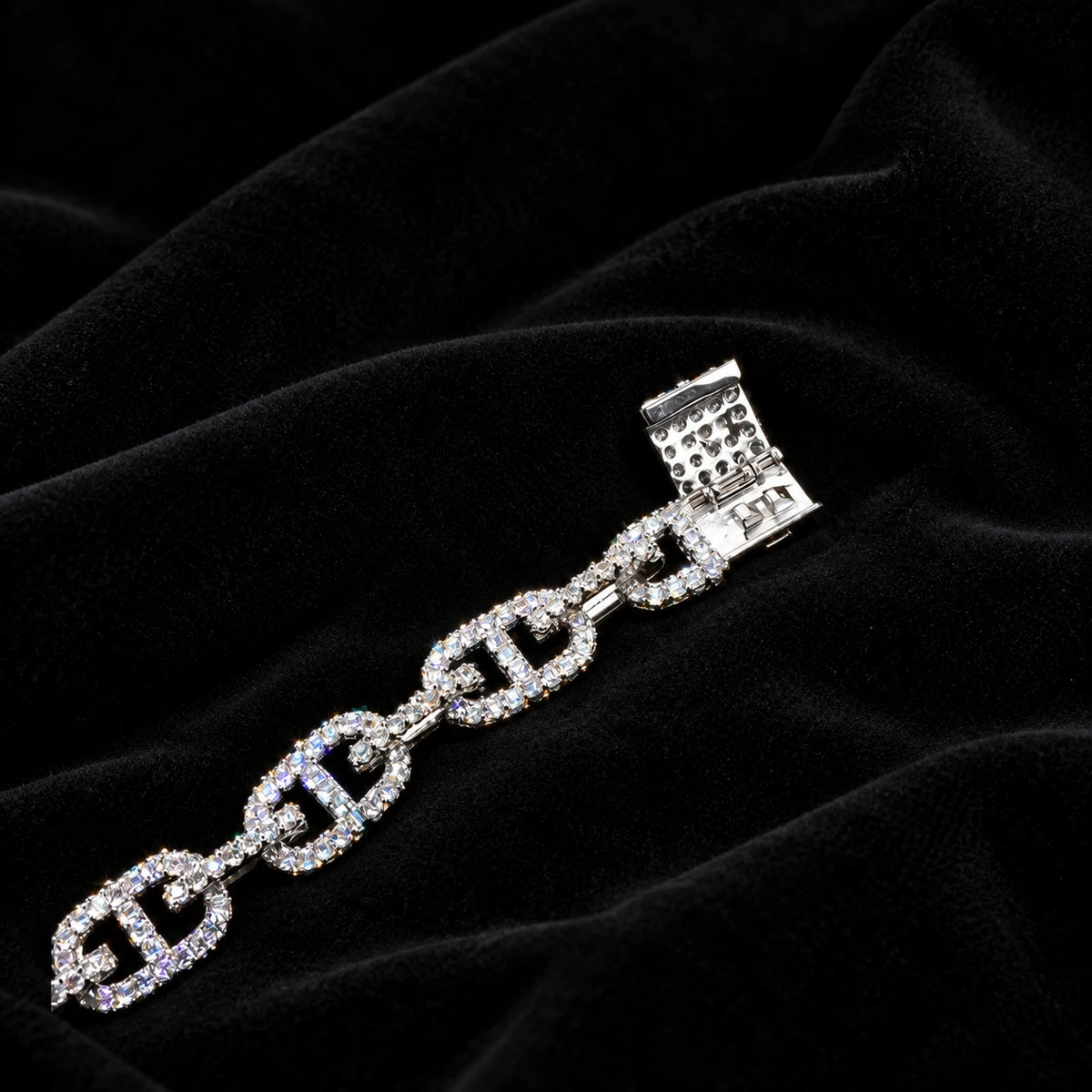 10mm Baguette Mariner Chain — original supplier view of the setting, clasp or available finishes