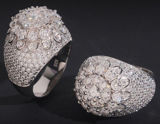 Petal Halo Statement Moissanite Ring — photo 1