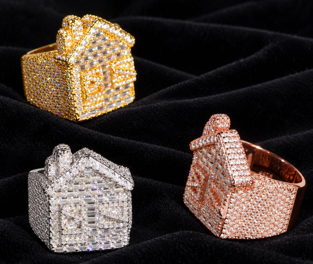 Raised Square Panel Moissanite Ring — photo 1
