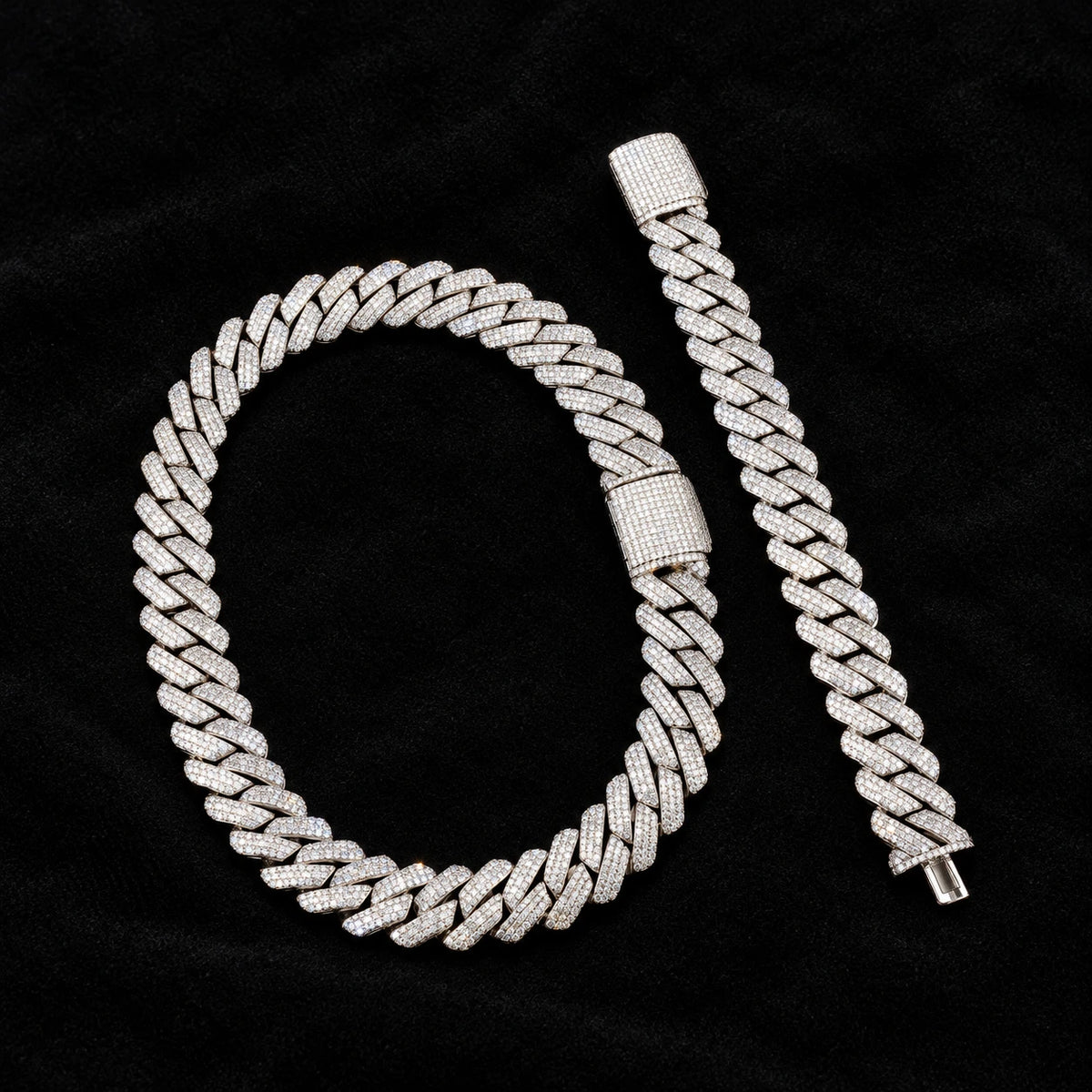 19mm Prong Cuban Bracelet on a black background