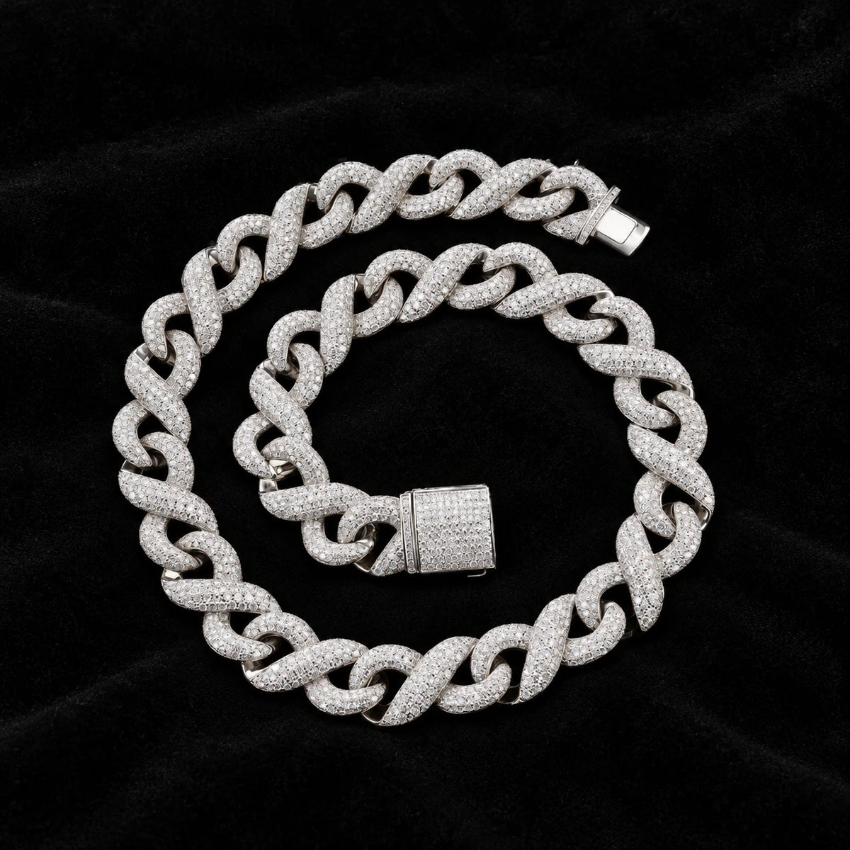 Infinity Cuban Chain on a black background