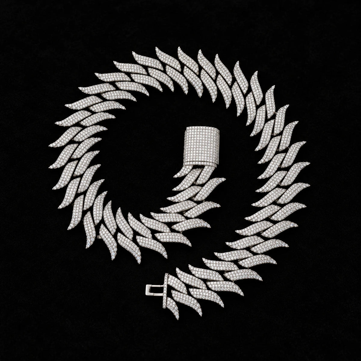 30mm Spiked Cuban Chain on a black background